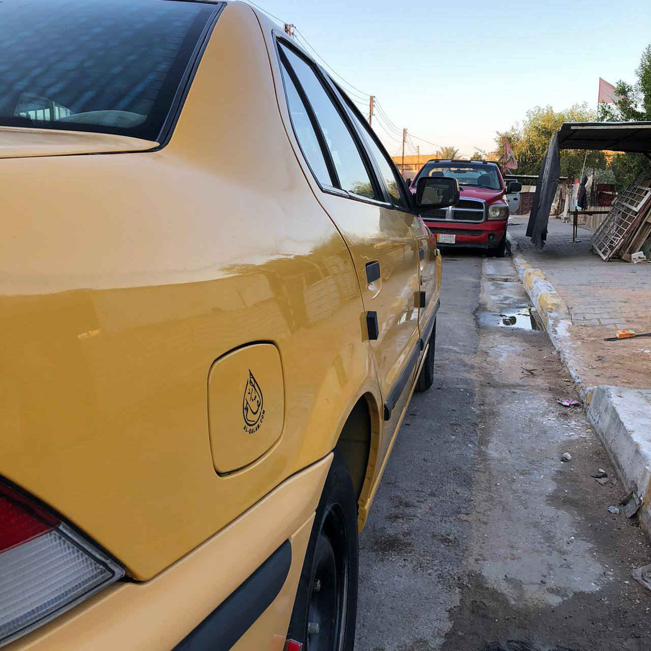 السلام عليكم 
سمند 2010 على وضع الشركه بيهة طخه ب جاملغ السايق فقط 
مكينه وكير كفاله 
كهربائيات شركه 
تبريد ثلج 
تخم تاير جديد 
غرامات وهيئه مصفره 
غراض الشركه مامفتوحات كبات وسويج وكتلوك 
سياره جديده 
السعر 48 وكلشي اكو بلسوك 
***********
مكاني بغداد الحسينيه 
اقرا المنشور وشوف الصور زين واني خادم
