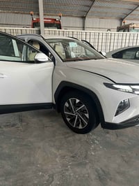 توسان 2024 رقم اربيل السعر 204 وبيه مجال للشراي 07735479098