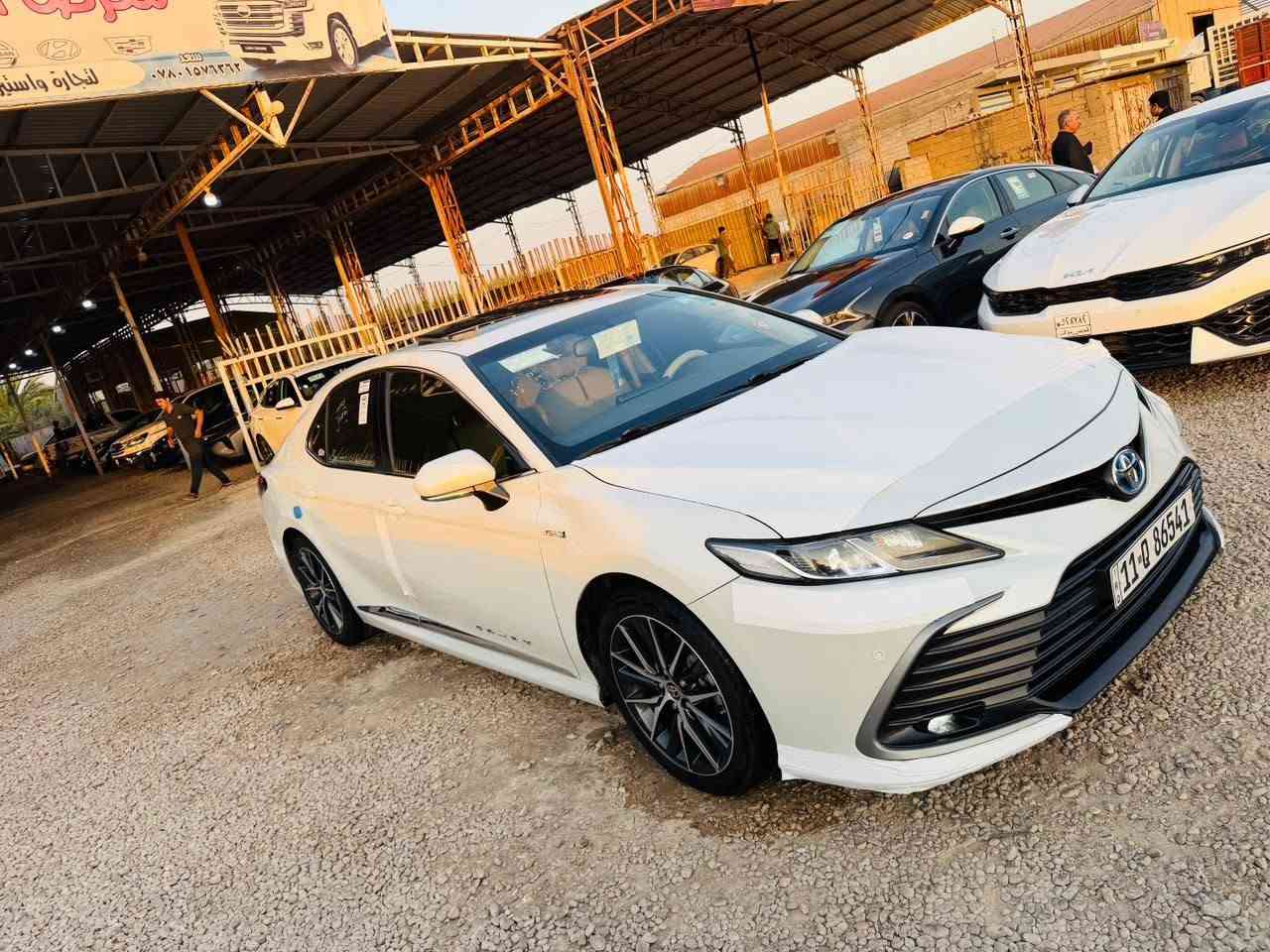 السلام عليكم كامري 2024 خليجي وكاله عبداللطيف فول مواصفات هايبرد ماشيه 76 الف بيه فقط بارد اصبعين موضح بل سونار وشرط لاتبديل ولا صبغ رقم بغداد ثاني يوم مداور بسمك  السعر 230.  مكاني رميثه.    ***********.
