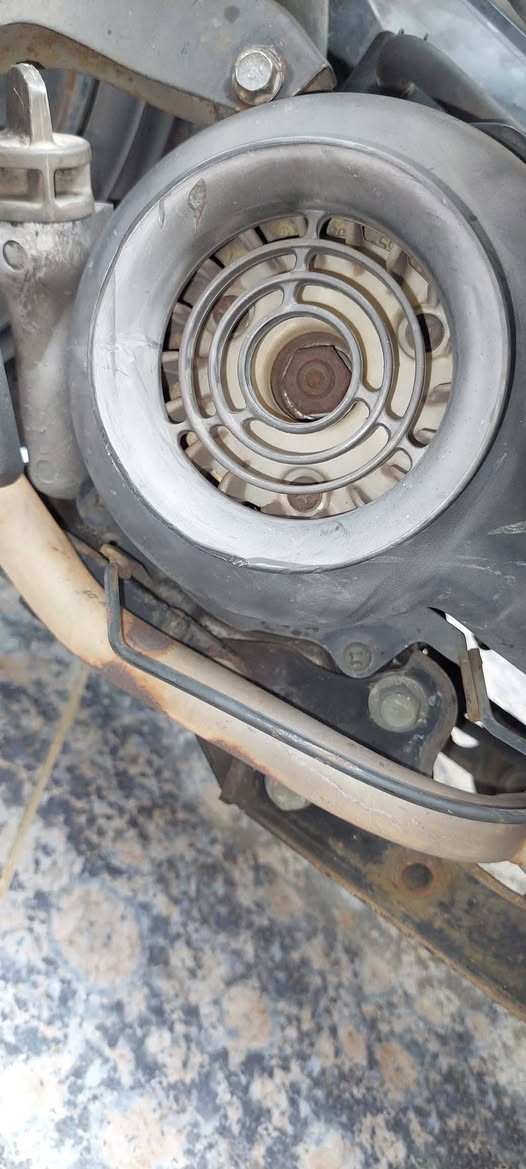 سلام عليكم شباب الف رحمه واديكم لا احد يكسر بيها الي مايعجبه يطلع واني اشكره هاي دراجه ماخذها قبل فترمن نزلتها حاويه من حيدر الملك ولله فول نضافه بعيونك وخذتلها غراض سوبايه وزنون فول  ولله وتعبت عليه دبل اشاره من كلشي برغي مامفتوح والله محتاج وأريد ابيع سعر اخذته ٩٥٠ وذبيت عليه والله بل ٧٠ ال الي شراي يدخل خاص ويخذ عيوني دراجه كبريتر متو فيس


**إذا كنت صاحب هذا الإعلان وتريد حذفه لأي سبب، رجاءا أرسل رسالة إلى الدعم الفني**