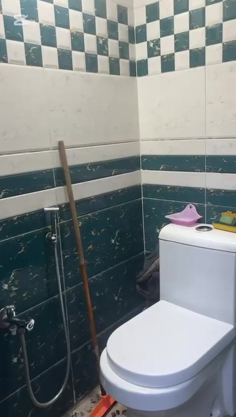 سلام عليكم ورحمة الله يرحمه
نصف قطعه شرك 72 متر البيع في مدينه الصدر قطاع 9 الفرع ثاني اول باب عن شارع ملاسق العمارة مقابيل عيادة الجان طبيه قرب جامع المحسن طابقين مسله فول مثل ماواضح في التصوير
الستفسار  ***********
