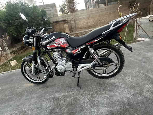 السلام عليكم هايوشه ٢٢نضافه فول أوراق بدون كمرك
بصمات سويجات 
مراوس وترهم بيع 
سعره٨٠٠وبيها مجال
مكاني القائم حصيبه 
رقمي ***********
