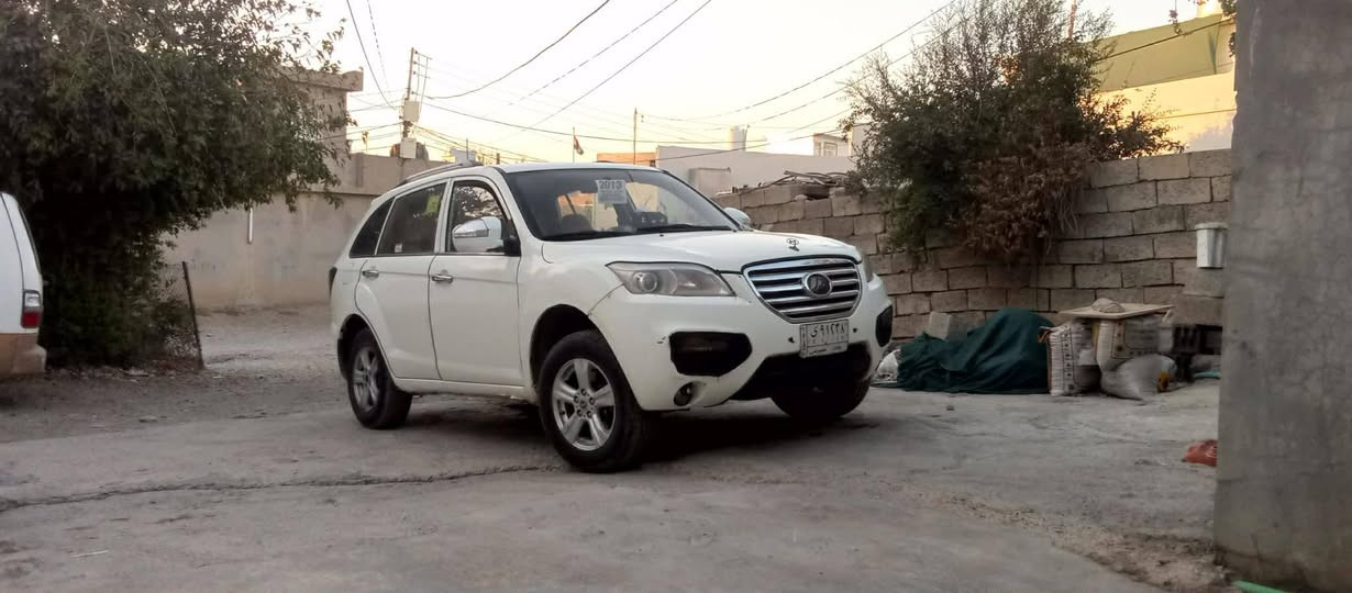 لێڤان 2013
گێڕ عادی
چوارتای تازه
لایت زینۆن
دواوپیشوی دبڵ هه موی تازە گۆڕاوە
گێڕ و مەکینەی به‌شەرت سەنەوی جنوب 

ژم:***********

نـرخ:43وەرەقـە و مامەڵە
