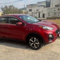 سيارتي سبورتج مديل 21 امريكي نوع كلين بدون حادث  رادار سياقه ذاتيه فور...