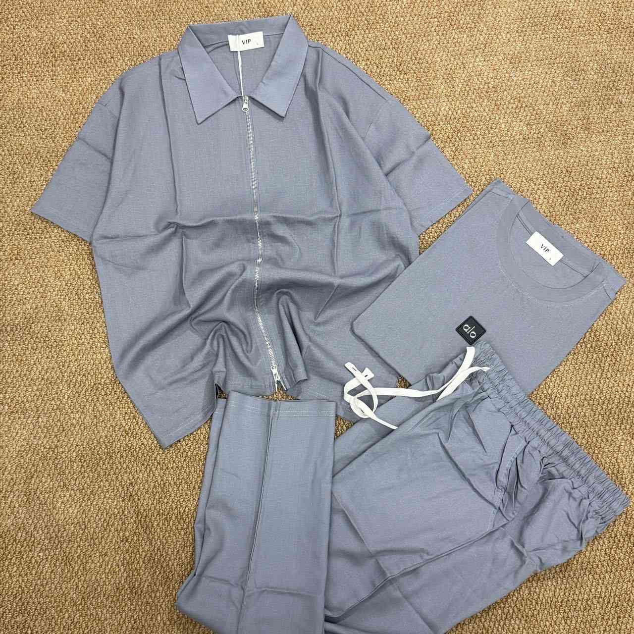 سوت رجالي صيني 3 قطع  خامه وقطعه ولا غلطه 👌

قياس XL --5XL

الشد 20 قطعه  4 الوان ب712 الف


**إذا كنت صاحب هذا الإعلان وتريد حذفه لأي سبب، رجاءا أرسل رسالة إلى الدعم الفني**