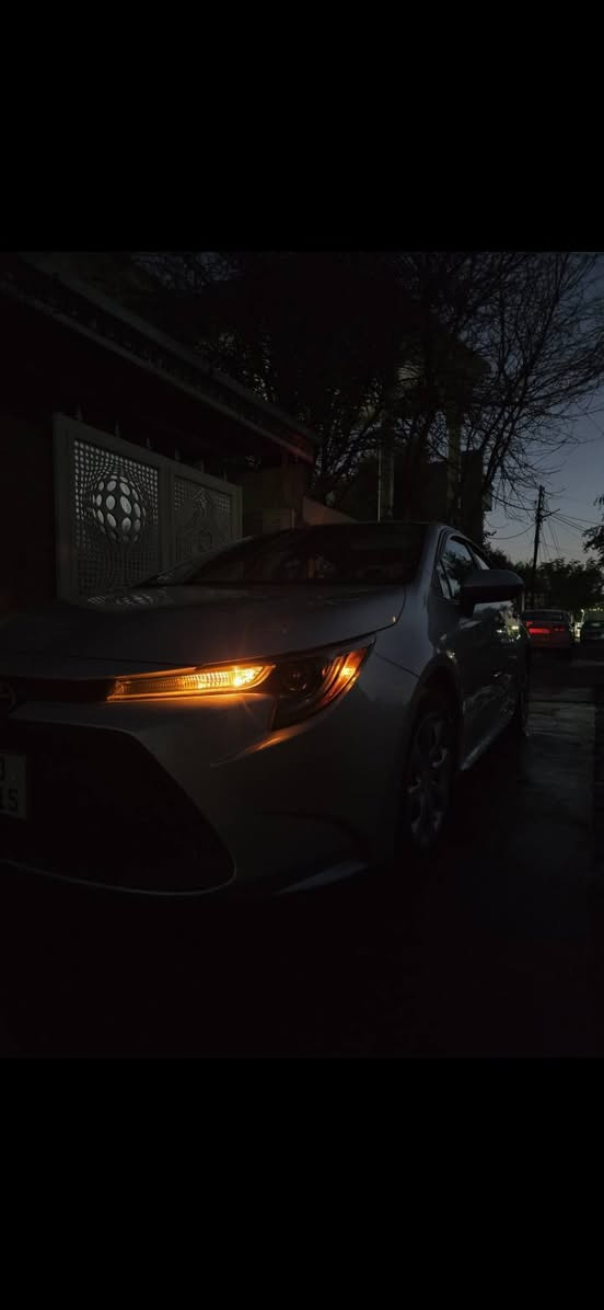 كورلا موديل2022
السياره بسمي و دفتر بانزين 
محرك المرغوب 18
مواصفات le المعروفه 
لون سلفر 
ماشيه 75 km
سياره تايرات و باتري و دسكات كله جديد 
محرك و كير و صدر خير من الله السياره بدون نقص 
ضرر السياره جامرلغ خلفي و باب خلفي طرف السكن و ب فحص مكتوب عدد رصعات ب بنيد و السكف و الصندوك 
وسادات هوائيه(ايرباك) برده فقط وراجع سستم مثل البلادي لطلب السعر اتفظل خاص و تشلع عيوني 
رقم تلفون ***********
