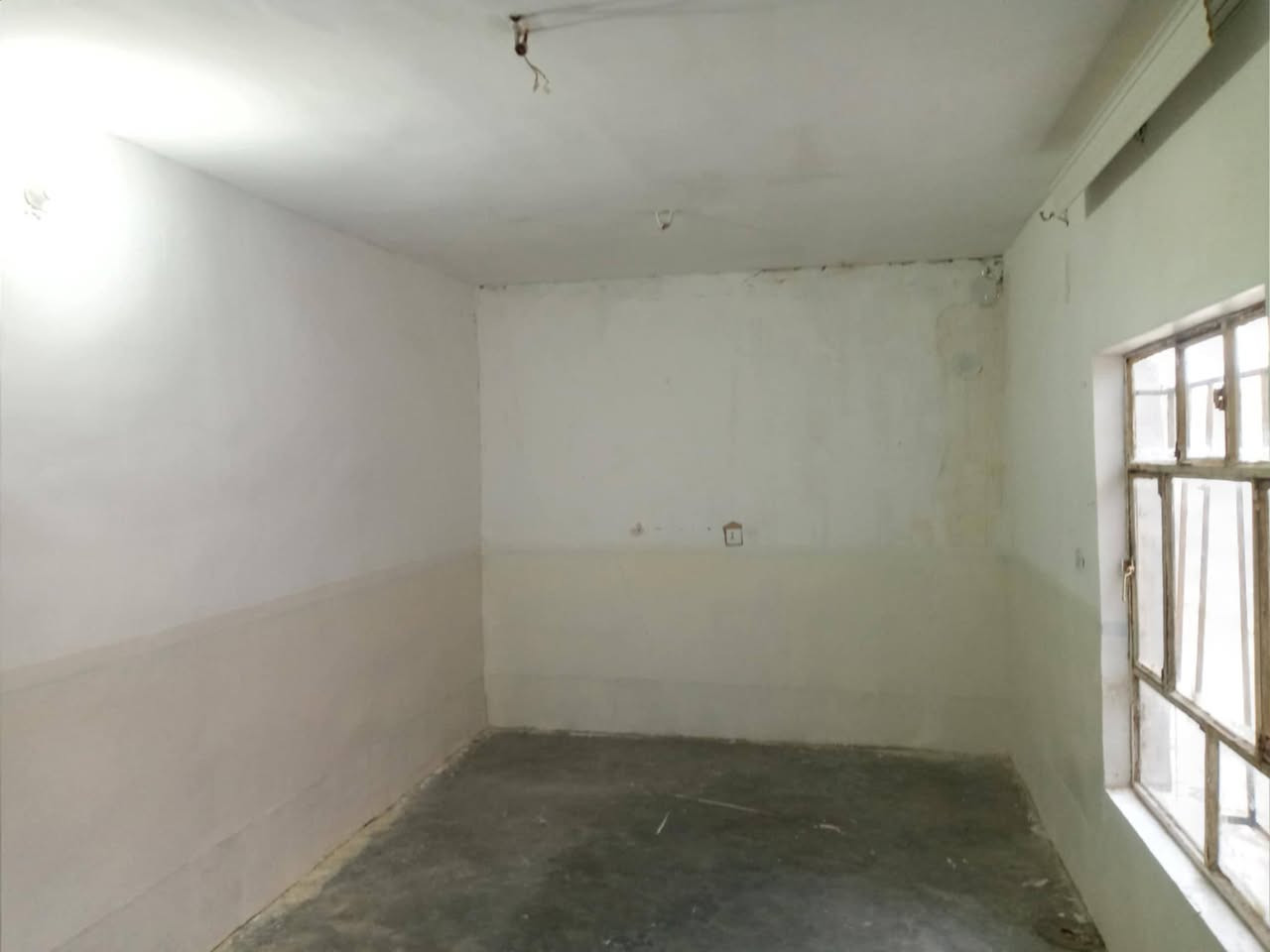 خانوویەکی زۆر هەرزان #نرخی_تەنها120گڵاومعمەلە

سلام علیکم

#خانووی_نایاب بۆ فرۆشتن ⛪💒
ناونیشان 📍کەلار _ ناحیەی ڕزگاری (سموود) 

🔴 گەڕەکی شاکەل 🏘️🌆🌃  
🔴ڕووبەری 6 بە 20 = 120 مەترە 📏📐
🔴 ڕێگەپێدانەوبەشەردی تەحویل 🖼️
🔴 شوێنێکی زۆۆر خۆش و دڵگیری هەیە. 
🔴 کامل ژوورەکانی 1.20 کاشییە ✅
🔴 ڕووی خۆرئاوایە 

🔴 ژوورەکانی ئەم خانووە پێکهاتووە لە ⬇️

🔵 میوان 🪑🚪
🔵هۆڵێک 🖼️
⚪ژوورێکی نوستن 🛋️🛏️
🔵ڕۆشنایی 🪟

بۆ زانینی نرخ 💵پەیوەندی بکەن بەم ژمارانەوە 📲📞📳

ئــــازاد***********
ئەیوب***********

دەتوانن سەردانی

#نوسینگەی_ئازاد_سموود بکەن 

ناونیشانی نوسینگە ◀️ ڕزگاری جادەی نێو بازاڕ 🛣️
🔴 سەرووی شارەوانی سموود. 🌆🏣
🔴 ڕیزی  شیرینی خانەی زانا🍹🏢

ئێوەی بەڕێزیش هەر موڵکێکتان هەبوو بۆ فرۆشتن یان ویستان بیکڕن دەتوانن ڕەسم و زانیارییەکانتان بنێرن بۆ ژمارە ڤایبەری 📳✅
