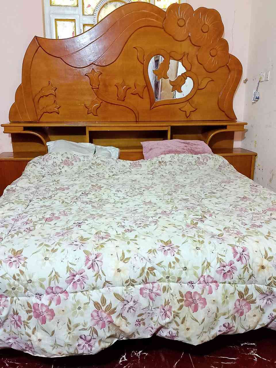 غرفه 6 بيبان تزكام صاج وجهين ثقيل الضهر ابو الاطار شد براغي وكلش نضيفه وقويه والسعر 450 شراي اتصل عالرقم *********** ميسان
