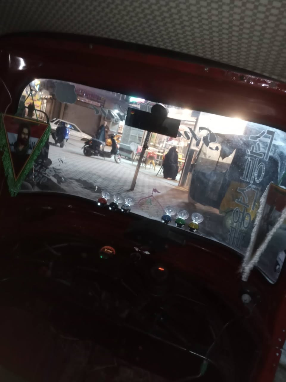 سلام عليكم تكتك للبيع موديل 16نظيفه مكينه 20 اوراق الهاشمي سعره ثنين ونص بيه مجال حك الجيه مكاني شعله ***********
