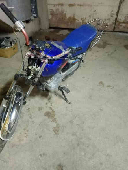 دراجه للبيع محرك لاصرف لابخار نشاط فول
السعر 225الف بيه مجال
***********
