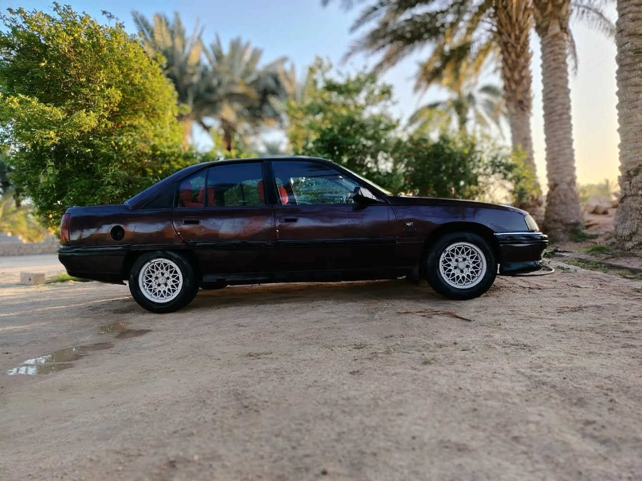 اوبل اوميكا موديل ٩١. رقم انبار  مصبوغه عام سنويه لل ٢٠٢٧ كير اوتو محرك الفين سعرها ٢٣ وبيها مجال ‭0771 499 3764‬ مستعجل ع بيع
