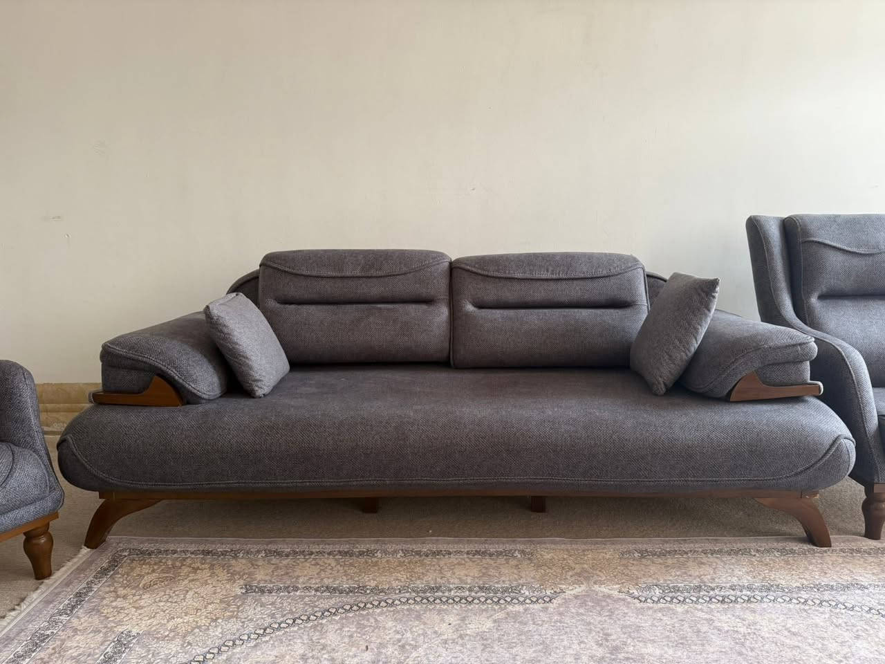 تاقم قە نەفەی ئێرانی زۆر تایبەت 10 ڕۆژە کڕدراوە  واتە لۆکە مەڵێ دەستی دوە نرخیشی  زۆر زۆر هەرزانە
کۆمێنتێ بنوسە نرخو زانیاریت پێ دەگات بە نامەیەک
*********** viber
*********** korek
ناونیشان سلێمانی کانی سپیکە
گەیاندنیشمان هەیە بۆ هەمو شارەکان
گۆڕینەوەش ئەکەم بە کەلوپەلی ناوماڵ
