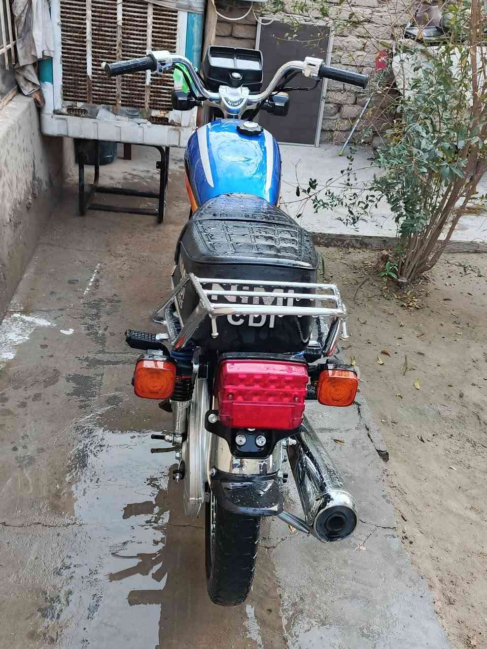 سلام عليكم شباب دراجه للبيع نامه امتياز موديل 25 مكفوله كفاله عامه محرك سبانه مامدوده عليه اوراق كامله الشراي بي خير ويدلل 

مكاني حله يم جسر نادر  
الاستفسار ***********
