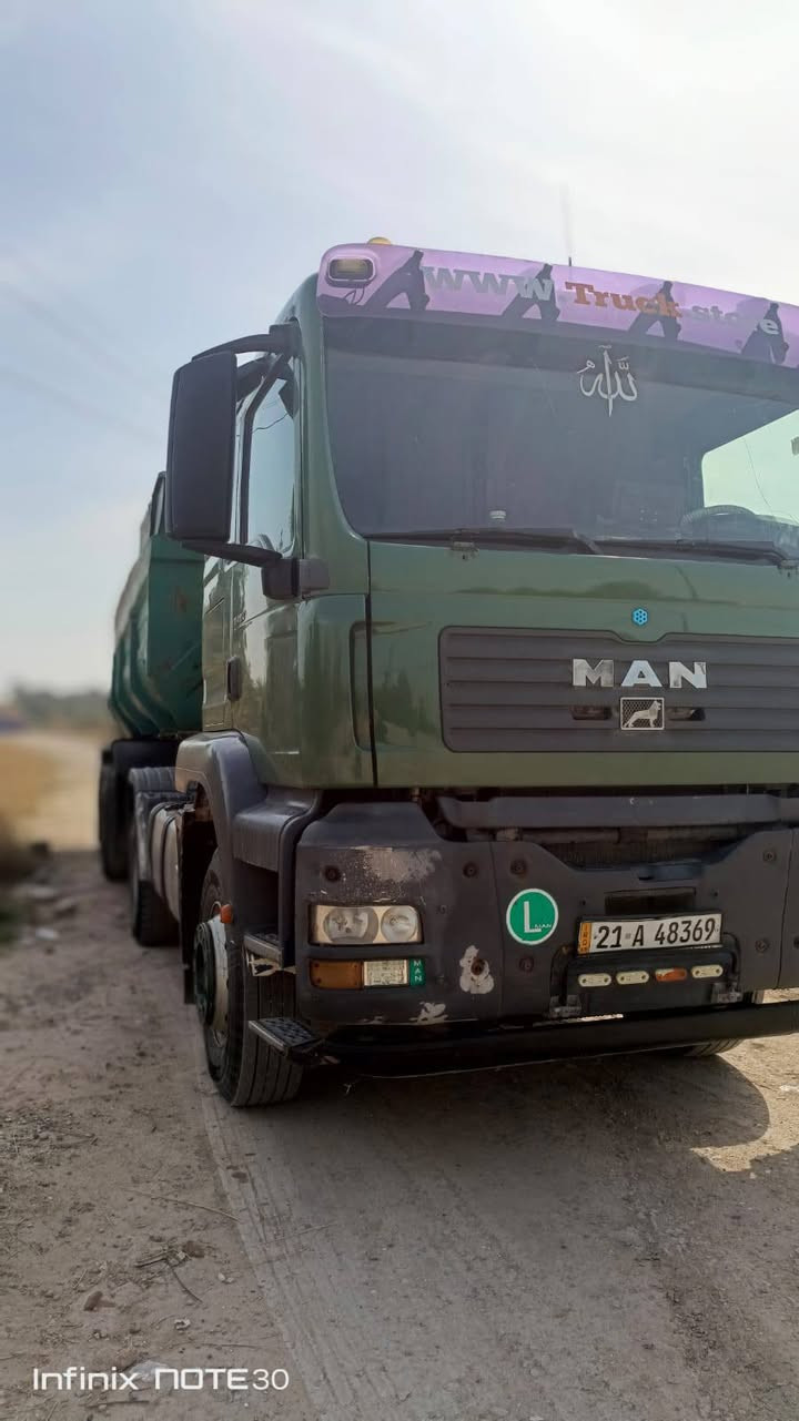 مان تيگه نساف 2003گير اوتماتيك مكينه 410 تخم تاير تبريد شغال ثلاجه شغاله رقم سليمانيه باسمي تحويل ثاني يوم***********
