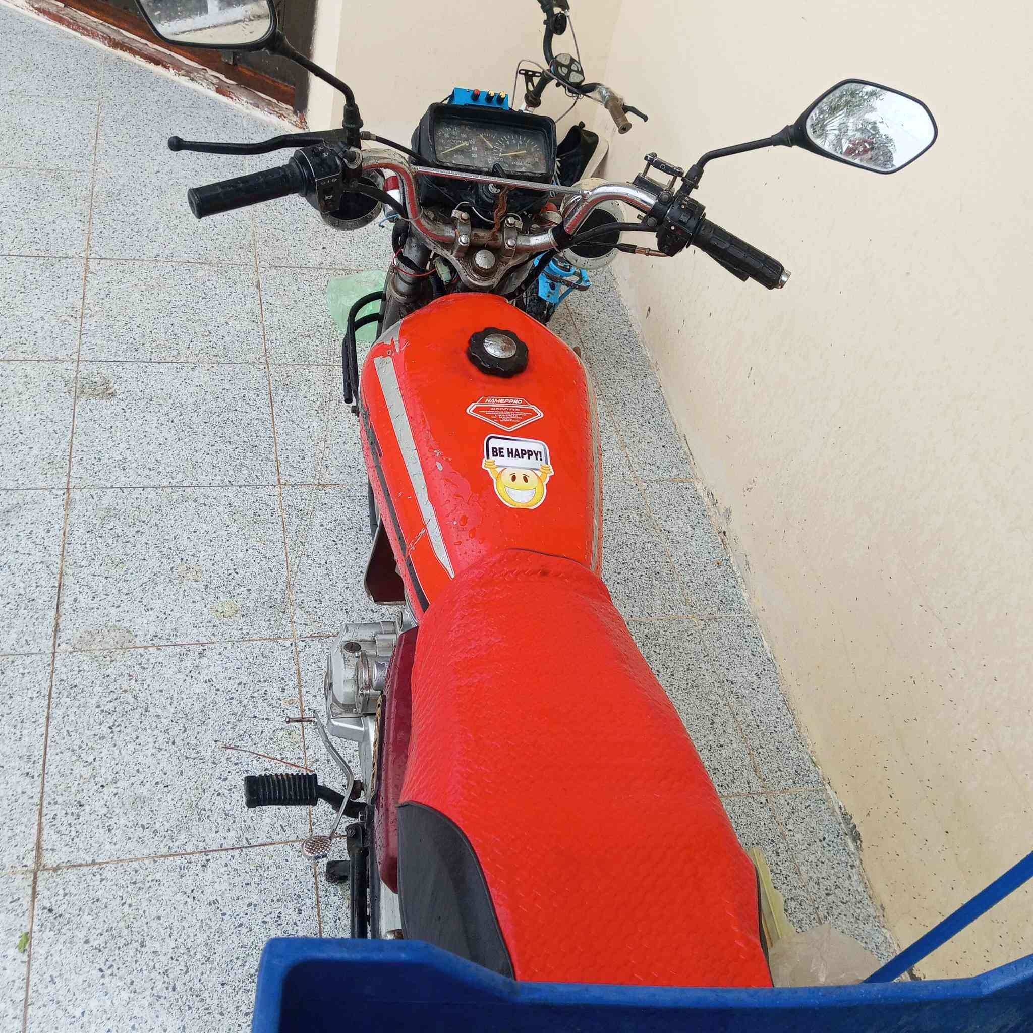 موديل 2019
اوراق كامله 
400وبي مجال 
كله شغال نكره سلف 
***********
