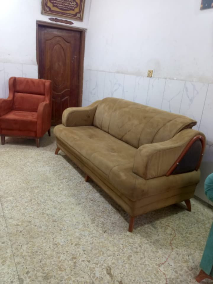 تخم تركي سرير قلاب 8 مقعد نظيف
  سعره 240وبي مجال مكان
 البياع يوجد توصيل بكروه ب واتساب


**إذا كنت صاحب هذا الإعلان وتريد حذفه لأي سبب، رجاءا أرسل رسالة إلى الدعم الفني**