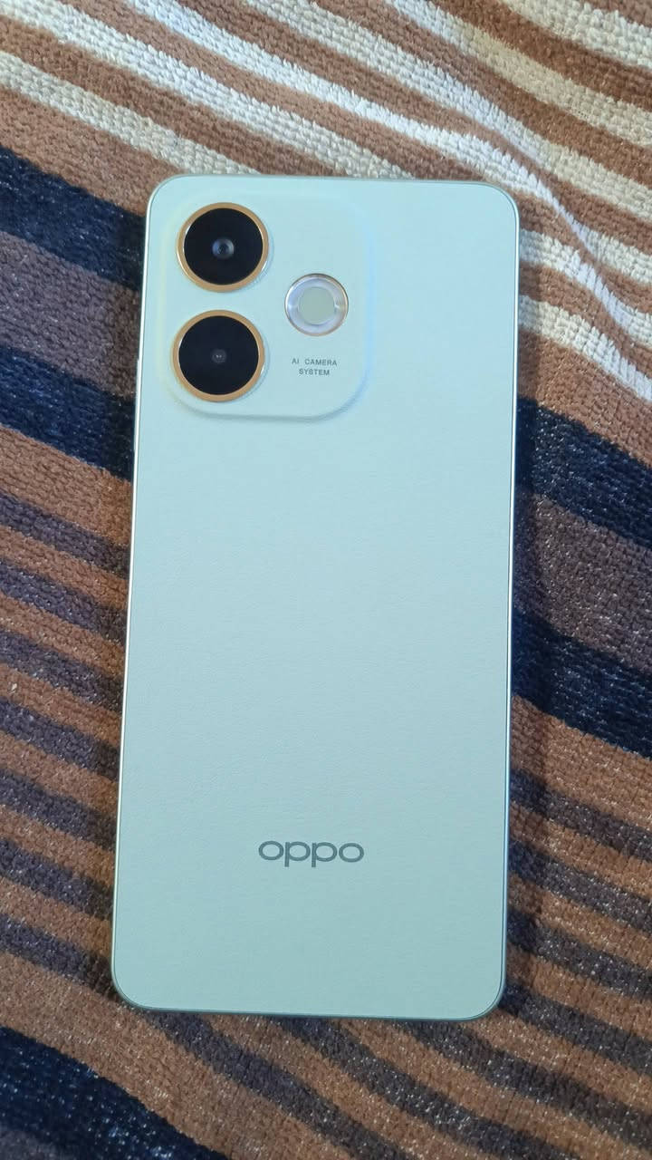 اوبو a5برو
ذاكرة 256 /عشوائية 16
معالج سناب داركون
كاميرا دقه تخبل 50 ميكا بكسل
شاشه شاشة واضحة
بطاريه 5800
الجهاز مقاوم للماء والغبار ظهر جلد
صوت ستريو 300
الجهاز استعمال 10 ايام فقط غراضه بعدها ممفتوحه
بيع او مراوس


**إذا كنت صاحب هذا الإعلان وتريد حذفه لأي سبب، رجاءا أرسل رسالة إلى الدعم الفني**