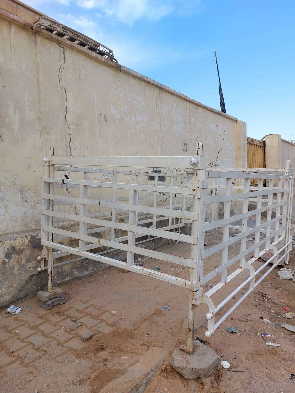 محجر كيا بنكو قماره وربع تفصال 2025
رايده ب450 وبي مجال قليل 

مكاني بصره خمسه ميل 

***********
