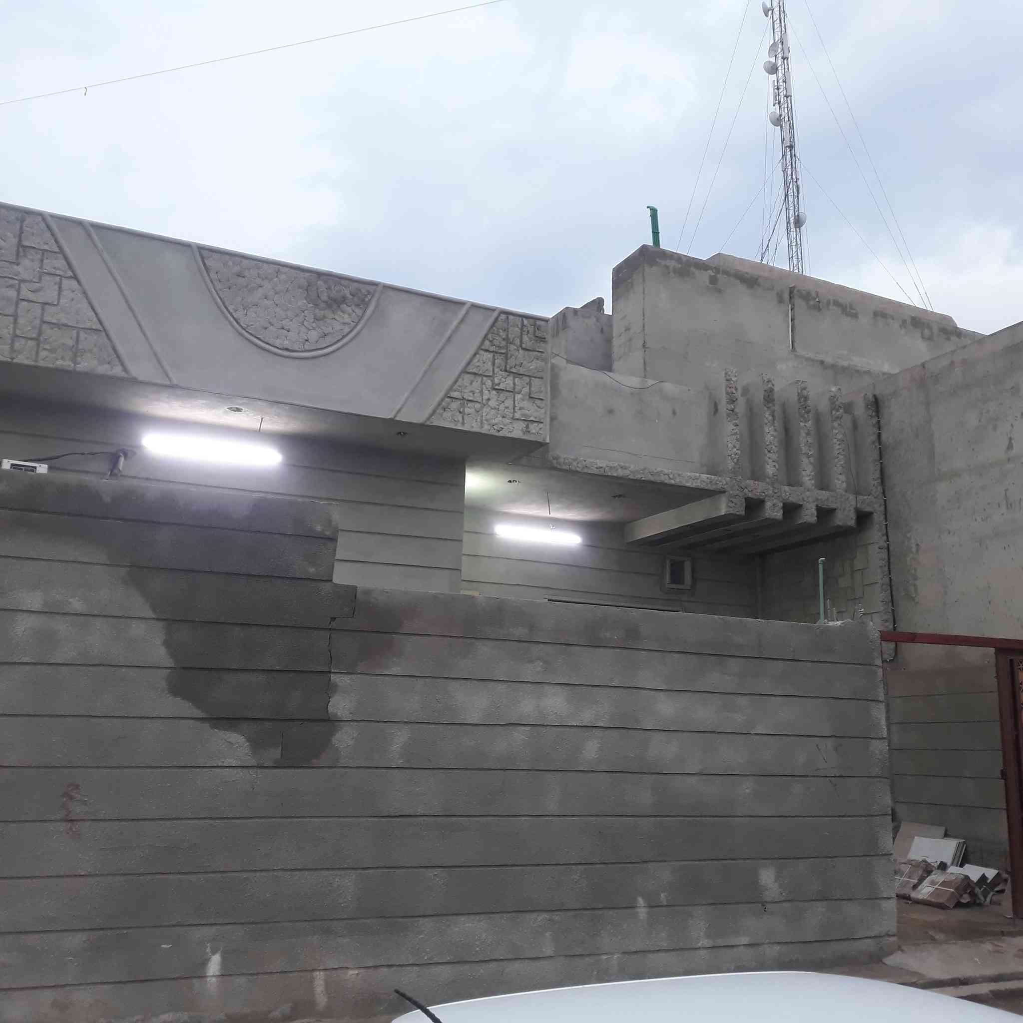 الدار اللبيع القوسيات شا رع دهوك حي ا لا يما ن المسا حة ٢٥٠  السعر ٤٥  *********** # ***********
