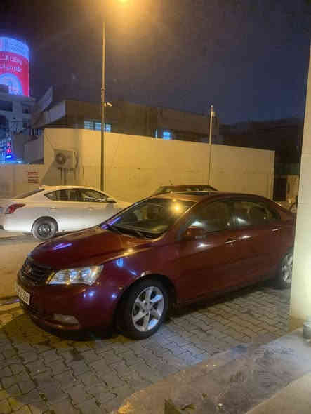 جلي ام كراند بغداد باسمي بيها بس بنيد مبدل بدون دواخل سعر 58
***********
