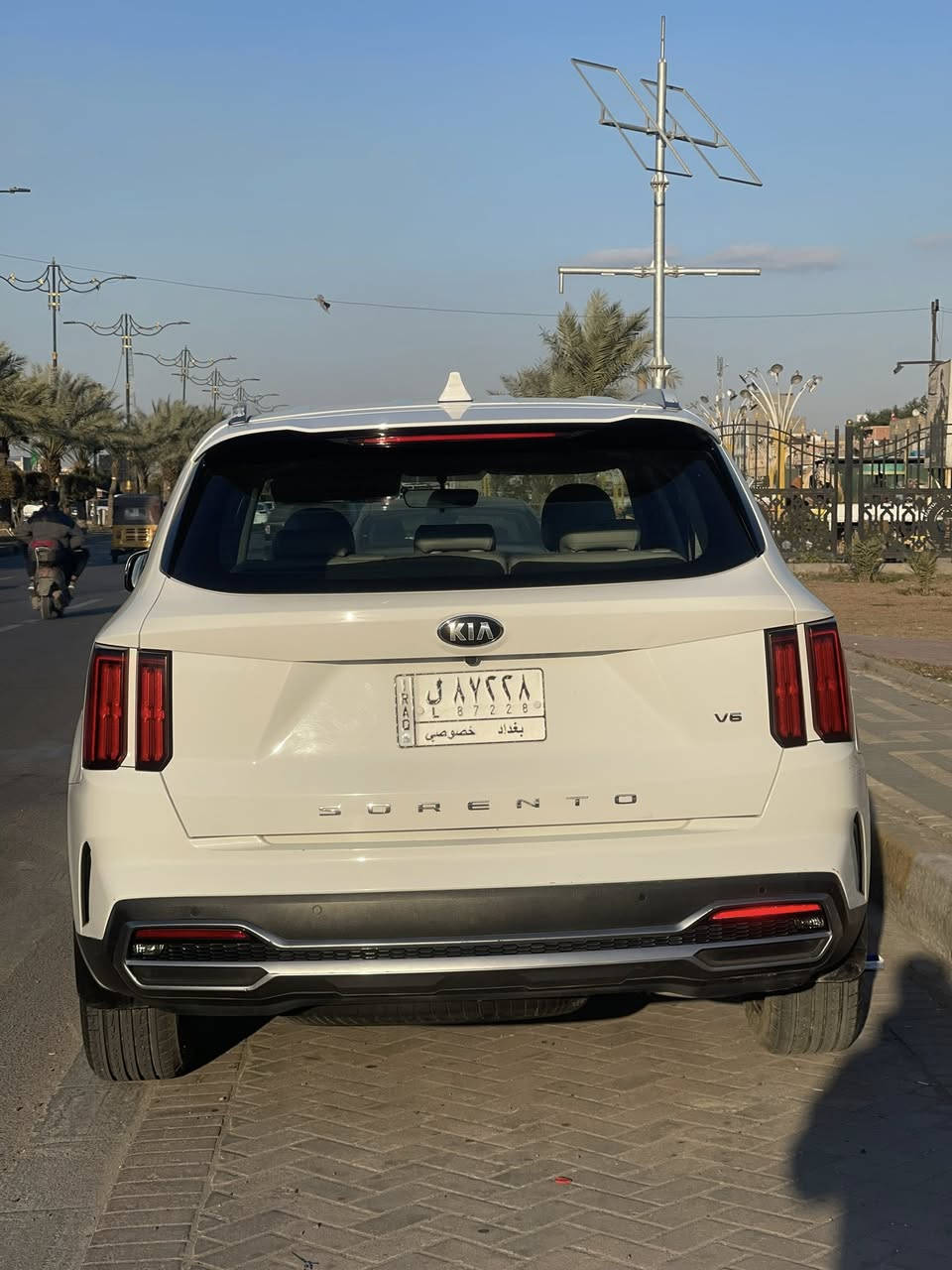 السلام عليكم
للبيع سورنتو 21 خليجي  بيها مكانات بارد فقط بدون لاتبديل ولا صبغ موضح بل صور والسونار

 رقم بغداد

مواصفات

‏3500cc V6 محرك

بصمة ابواب + بصمة تشغيل + تشغيل عن بعد كير طيارة+ شفتات بالستيرن

‏Gbs خرائط 

اضاءة الخلفية  بالكامل LED نهاري ابيض

ويل كب قياس 19 

هاند بريك بصمة + Auto Hold + مانع انحدار

مانع انزلاق

حساسات امامية وخلفية

الكراسي كهرباء

جنطة كهرباء

تحكمات ستيرن + مثبت سرعة

اشارات مرايا + مري شفط + مري كهرباء شاشة + كامرة خلفية دوارة

وضعيات قيادة ( اعتيادي - ذكي - اقتصادي - رياضي )

3 قطع تبريد

٧ راكب

السعر 257

للاستفسار الاتصال ع الرقم

***********
