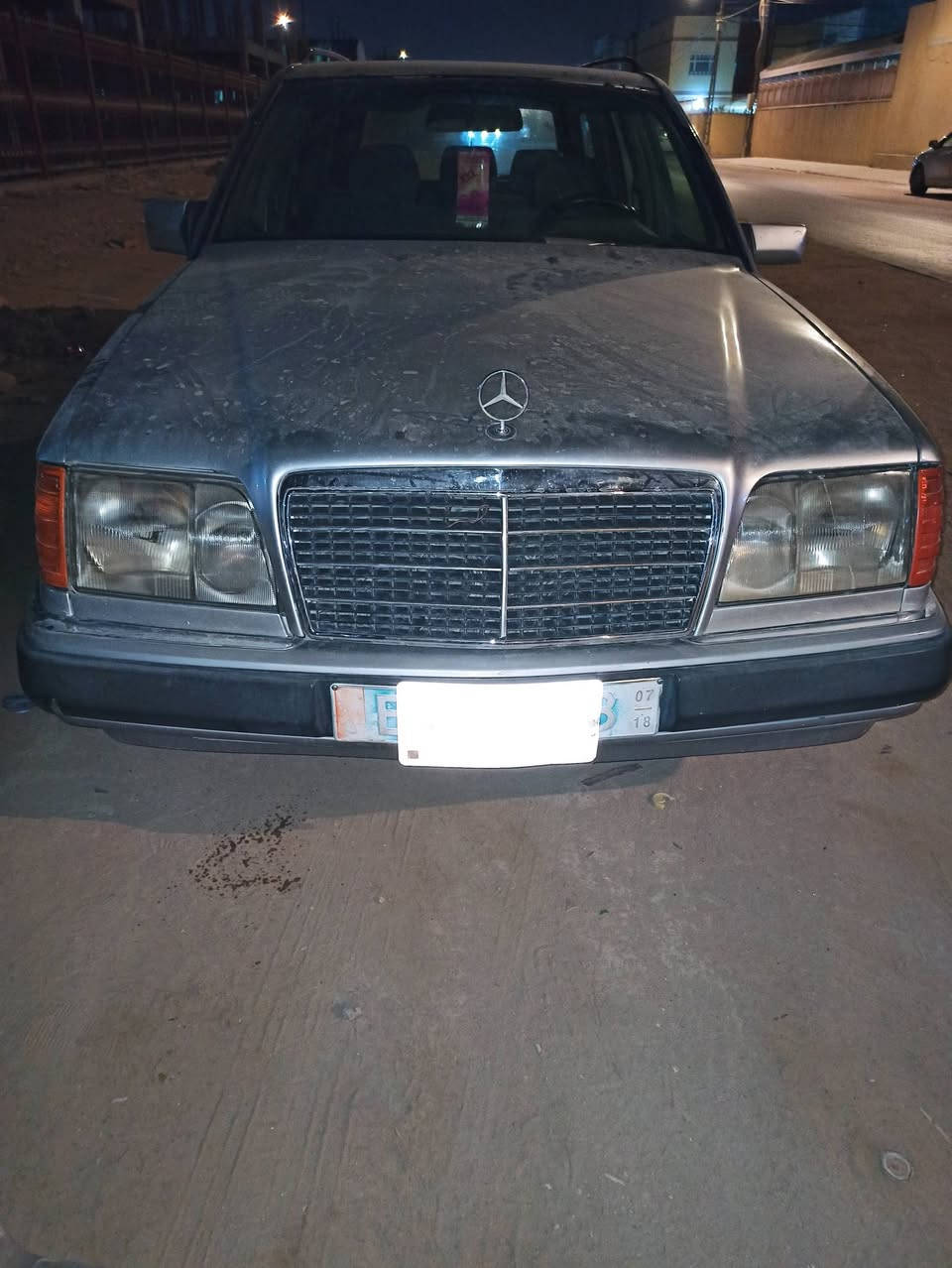 سلام عليكم ورحمة الله وبركاته مارسيدس دب ستيشن موديل 94 غرفه حلوه ونضيفه جام كهربائي مكينه وكير vvi رقم بغداد السعر 50 او بيهه مجال قليل مكاني نجف ***********
