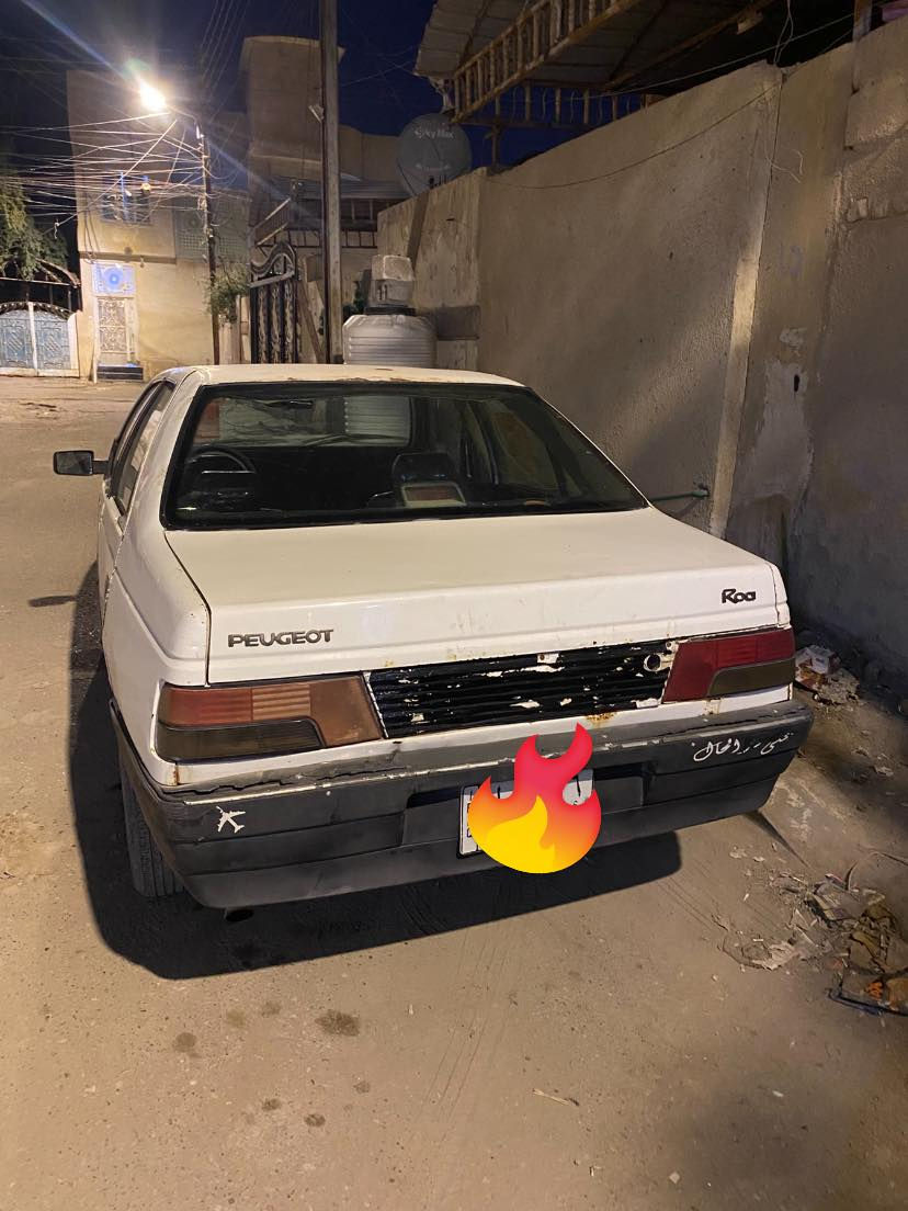 سلام عليكم بيجو روا البيع مديل 2009 سياره مكينه كير حداده خير من الله البدي مكفول من ضربه او تبديل البدي بي فقط خياس رقمها بابل راعيها موجود يمي بل بصره سياره مشروع وطني تداور بل بصره سنويه منتهيه 2024 غرامات مصفره سياره نضيفه دوشمه جديده دواخل حلوه سعر 22 ورقه بيها مجال الستفسار عله هاذ رقم ***********. ***********مكان بصره
