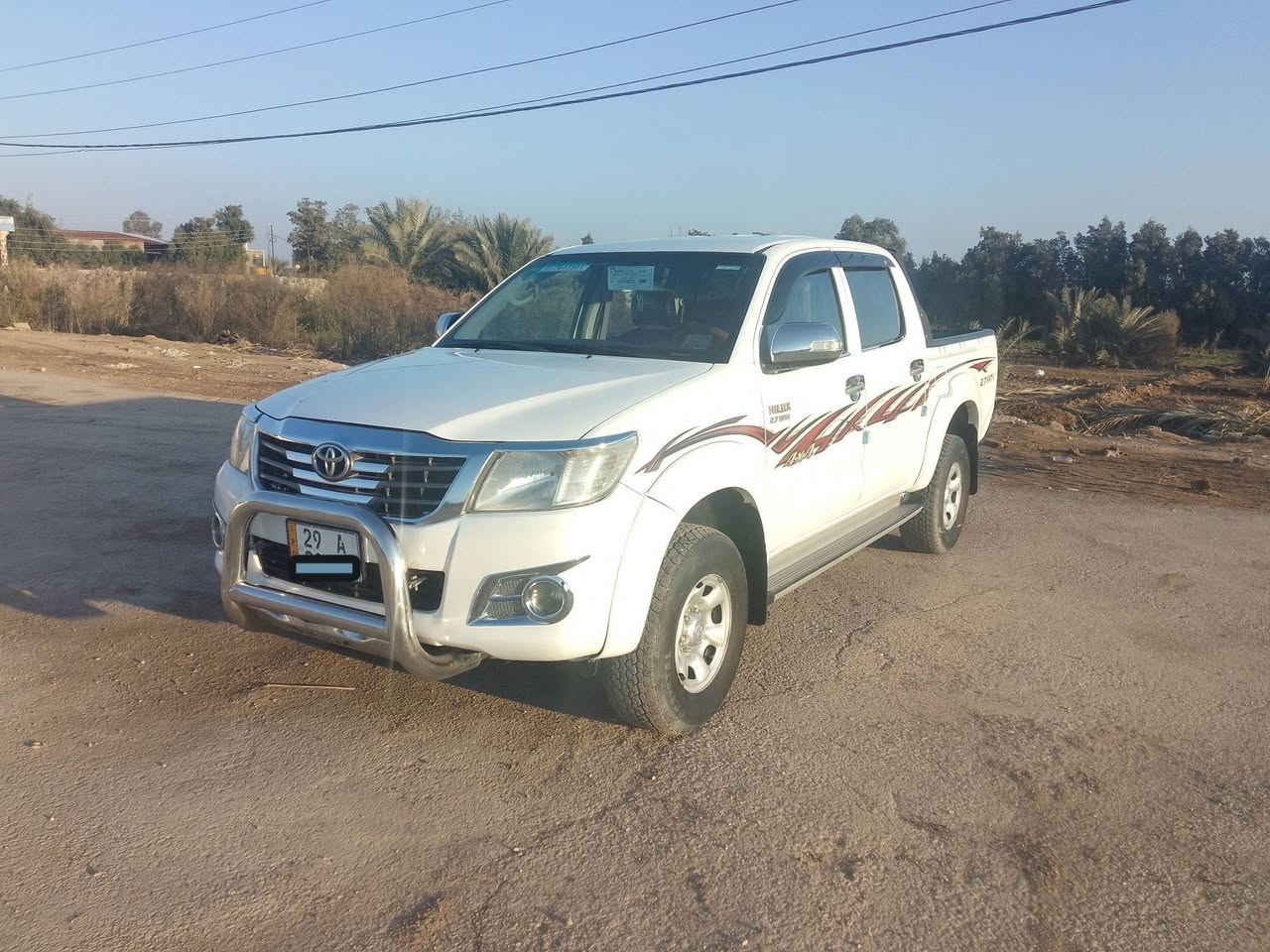 السلام عليكم تويوتا هايلوكس موديل 2014 وارد الساير كويتي اوتماتيك مكفوله كفالة عامه رقم واسط دولي تحويل مباشر مكان السياره واسط الكوت الاستفسار 
***********
