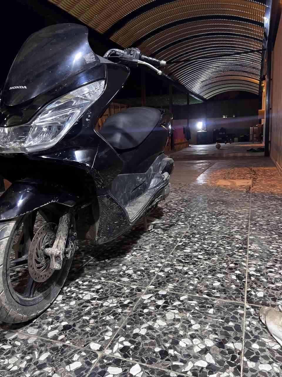 السلام عليكم دراجه هوندا بي سي اكس 125 دراجه يابانيه 
دراجه كفاله عامه مكينه كفرات برغي ما بيها نقص اكفلك مكينه كفرات جيب وياك فيتر وتعال عنواني بغداد المعالج 
رقمي ***********واتساب موجود🤍✨

