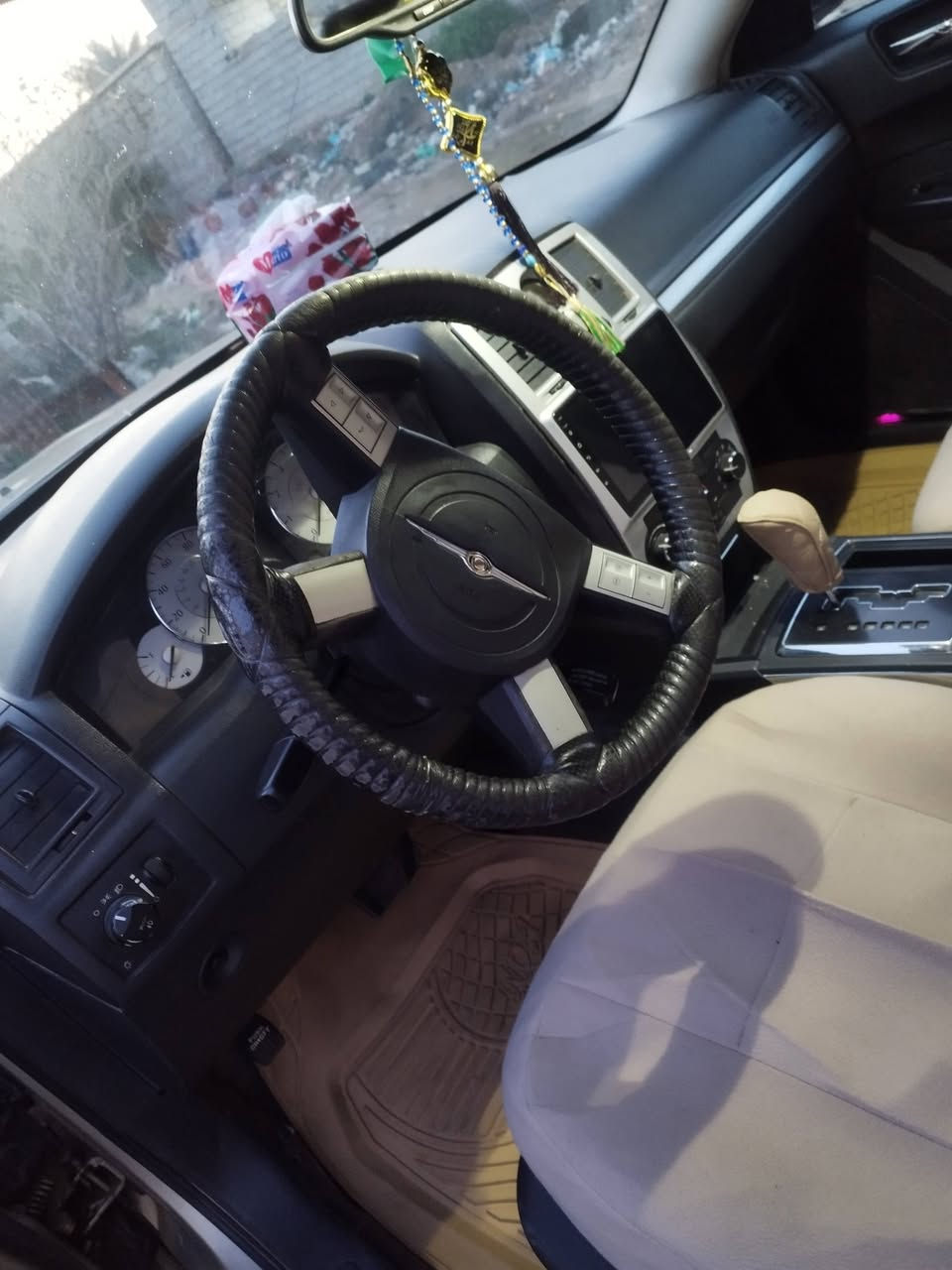 اوباما 2008 اصل جاهزه من كل النواحي بيه جاملغ الأماميي بي صبغ وحزام صبغ لجماليه كير ومحرك مكفولات تخم تاير جديد صدر الكدام ولوره قبل شهر مسويهن بسمي رقم بغداد انكليزي سنويه ل 27 ،،السعر 100 ،،و15 وبيه مجال ،،واذا اكو مراوس يوكن الفينيه نضيفه نتراهم ،،للعلم السياره ممشتغله ابد بس اروح بيه لدوام وبس الله وكيلكم


**إذا كنت صاحب هذا الإعلان وتريد حذفه لأي سبب، رجاءا أرسل رسالة إلى الدعم الفني**