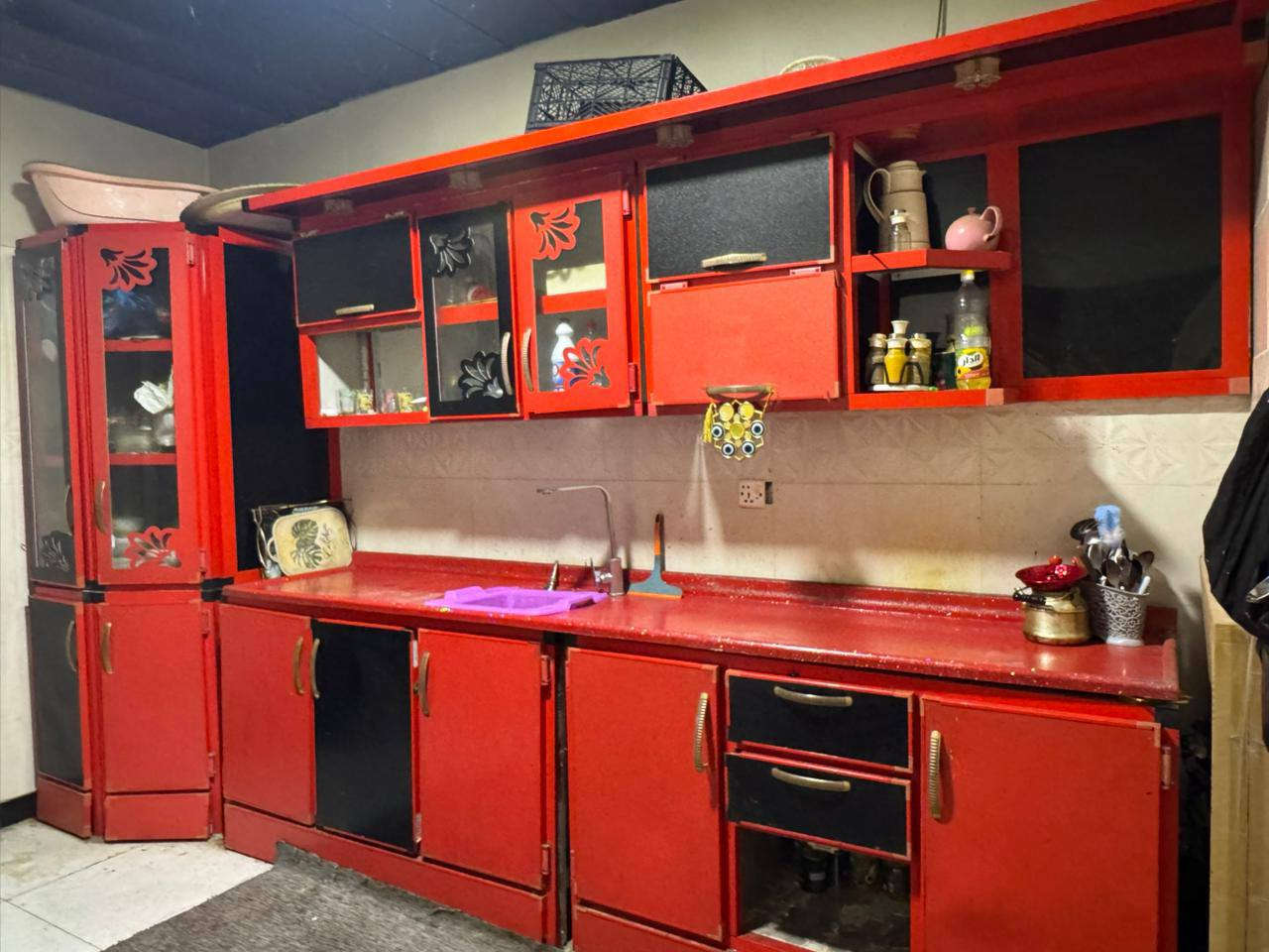 قيم بل يرضه بي الله
***********
