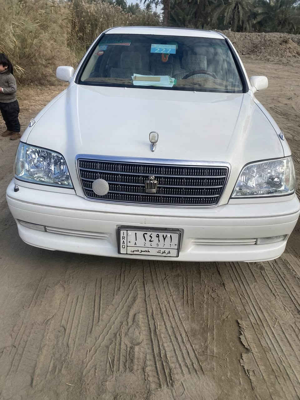 السلام عليكم ملكه للبيع فول واحد ع واحد مدفوع كمرك ضريبه كامله باقي بس ع الرقم 4 دكم فتحه ***********  السعر 125 بيه مجال
