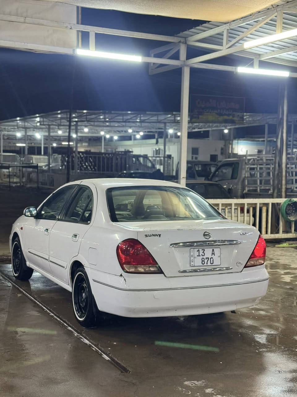 سلام عليكم سني ٢٠٠٦ياباني قبق اابيض لون ابيض بيهه ٢قطع صبغ والباقي بلادي تخم تاير صدر جديد َ تبريد ثلج رقم مميز ميسان شرط التحويل مكاني بغداد الاتصال على الرقم ***********لاستفسار سعره 84 وبيه مجال
