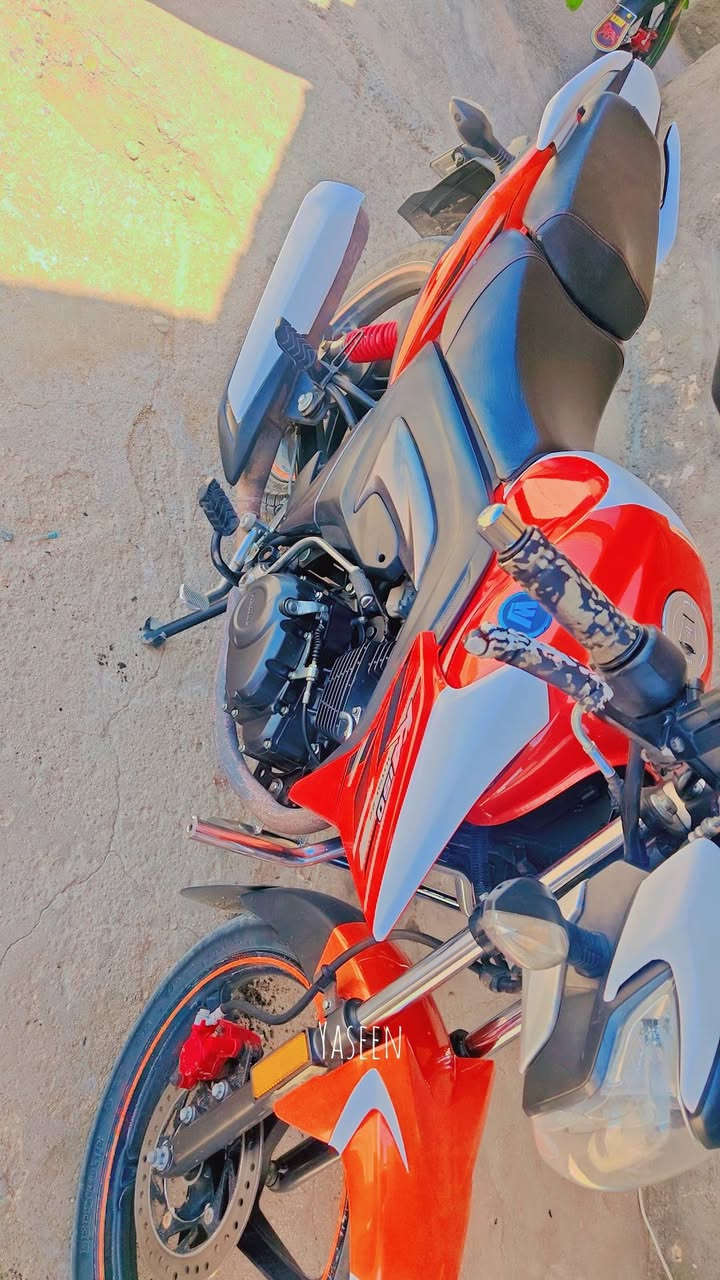 سلام عليكم
⭐ دراجه هاوجي للبيع

⭐ اللون مشممشي

⭐ الموديل /2020

⭐ دراجه حلوه نضيفه ما بيها كل نقص وادامه حلوه جديده

⭐ مسجل لوحات اجنبي

⭐ العنوان / الرمادي 5كيلو

⭐ السعر /16 ونص وبي مجال 
***********
