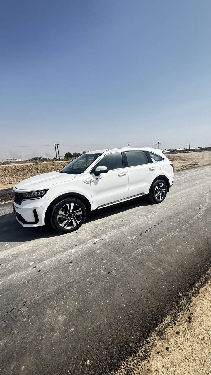 سلام عليكم سورنتو 2023 رقم اربيل مكفوله السياره جديده جاهزه السعر 275 ورقه الاستفسار ***********
