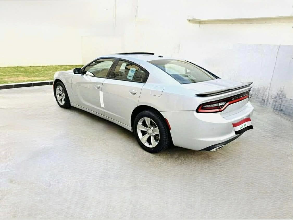 جارجر 2021 رقم بغداد انكليزي بسمي حادث جاملغ وبنيد بدون شاصي كفاله عامه 
فول مواصفات فتحه كشنات جلد كشن ذاكره تدفئه تبريد بلكشنات 
السياره جديده ومابيها اي نقص 
السعر 225 
مكان السياره الحله البكرلي 
***********
