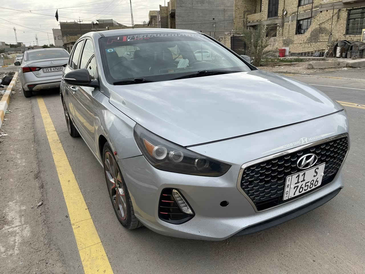 سلام عليكم
للبيع هونداي النترا 2020 جي تي لاين 

محرك 1600 تيربوو جي دي اي مبدل جديد 

كير Dct 7 نمرر بحاله جيده 

وارد امريكي حادثهاا بسيط بدوون دوواخل شررط 

وصور الحادث موجوده 

بيهاا قطعتين بنيد وجاملغ ايمن امامي وايرباك ستيرن وراجع سستم 

وبل العراق مبدل باب بااسنجر 

صبغ اربع قطع تقرريباااا 

باتري صدر تايرات بحاله جيده 

تدفئه تبرريد شغالات قطعتين 

كشنات جلد تدفئه 

شفتات ستيرن 

شاشه كاميرا بلادي 

بصمه ابواب وتشغيل 

لد امامي خلفي بلادي 

سياره ريااضيه سرريعه وحلووه
السياره ماشيه 130 الف وقابله للزياده

رقم بغداد وهزه جديده بأسمي 

وبعد بيهاا هوااي مواصفات

السعرر 95 وبيهاا مجال بسيط

للمعلومات اكثر الاتصال

 ***********

***********
