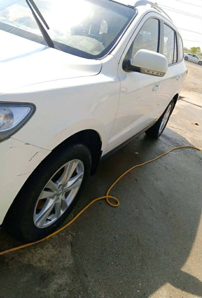 سنتافي ١١خليجي رقم ديالى مكينة ٤ سلندر دوش بلادي ما فتوح مكان السياره ديالى السعر 155.أطراف الخالص رقم التلفون ***********
