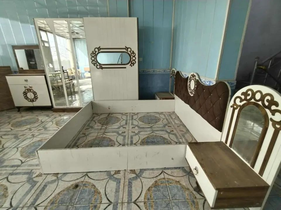 غرفه نوم تركي ٥ قطعه نضافه متوسطة بسعر مناسب
٢٧٥ الف


**إذا كنت صاحب هذا الإعلان وتريد حذفه لأي سبب، رجاءا أرسل رسالة إلى الدعم الفني**