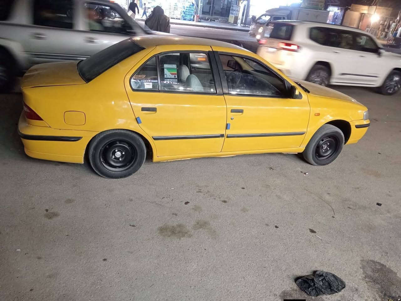 سلام عليكم سمند موديل 11 محدثه 17 مكينه كير حداديه نص عمر 
رقم بغداد بدون ضربه ولا خياس تحويل ثاني يوم مصفره هيئة غرامات
سنويه مشروع وطني خط وبحث  
مكان سياره ناصريه المركز سعره 35 وبيه مجال قليل شرايه يتصل 
***********
