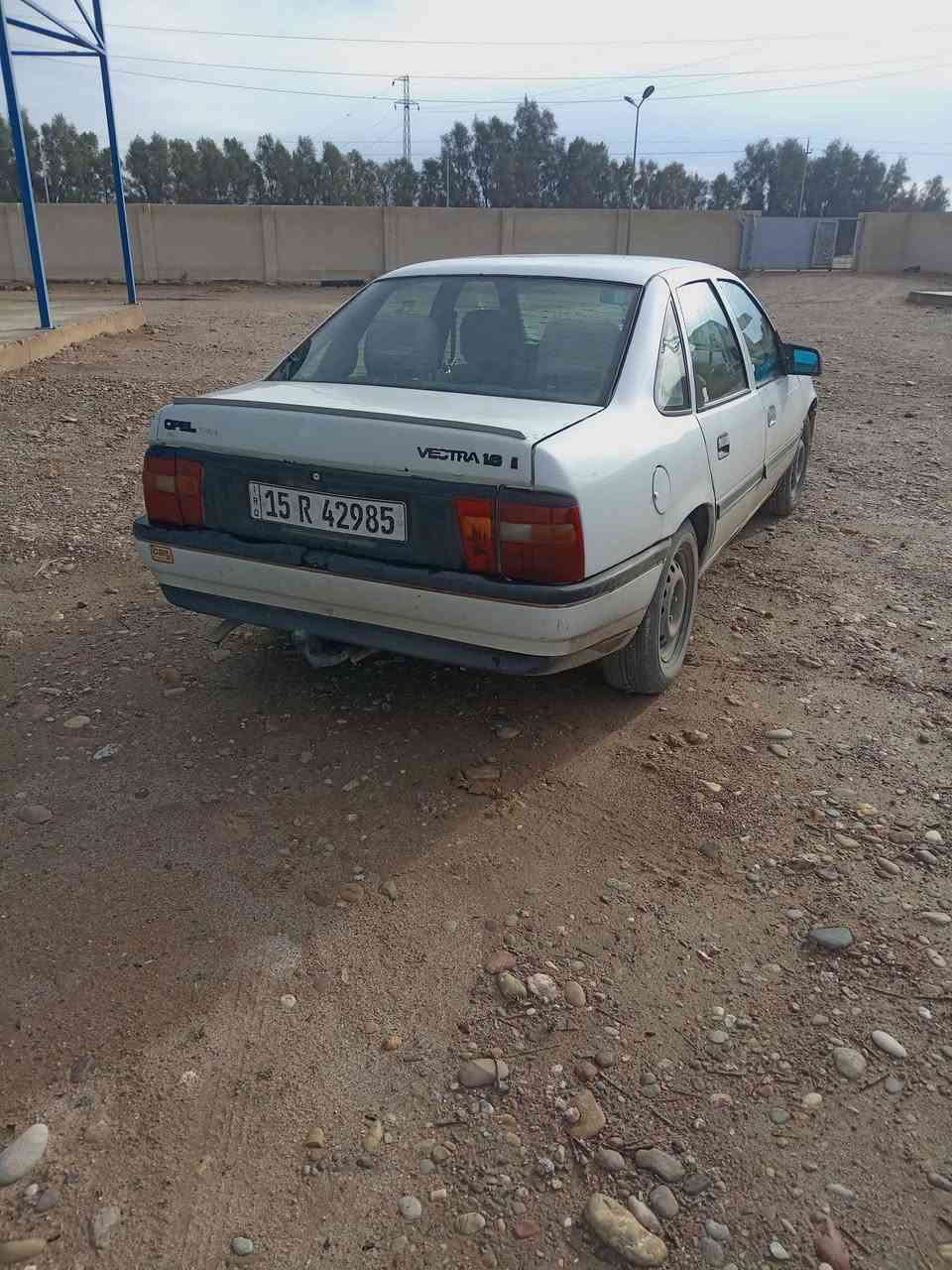 أوبل للبيع ٩٢ رقم انكليزي
اني الشرعي بس محرك يصرف السياره حلوه
سعر ٣٣ ورقه مكاني بيجي
***********
***********
