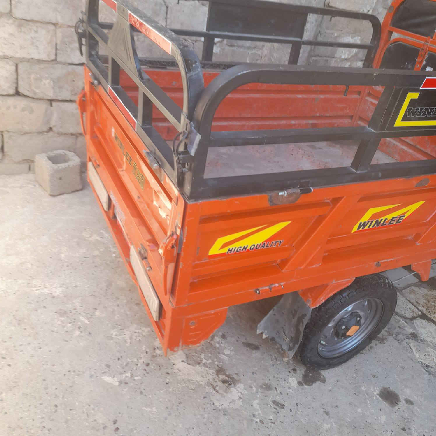 سنوته شحن ٦باتري اخو الجديد ستوته مكفوله من كلشي الحجم الكبير موديل٢٤ كش نضيفه السعر مليون وميه وبيه مجال *********** بغداد أبي غريب

