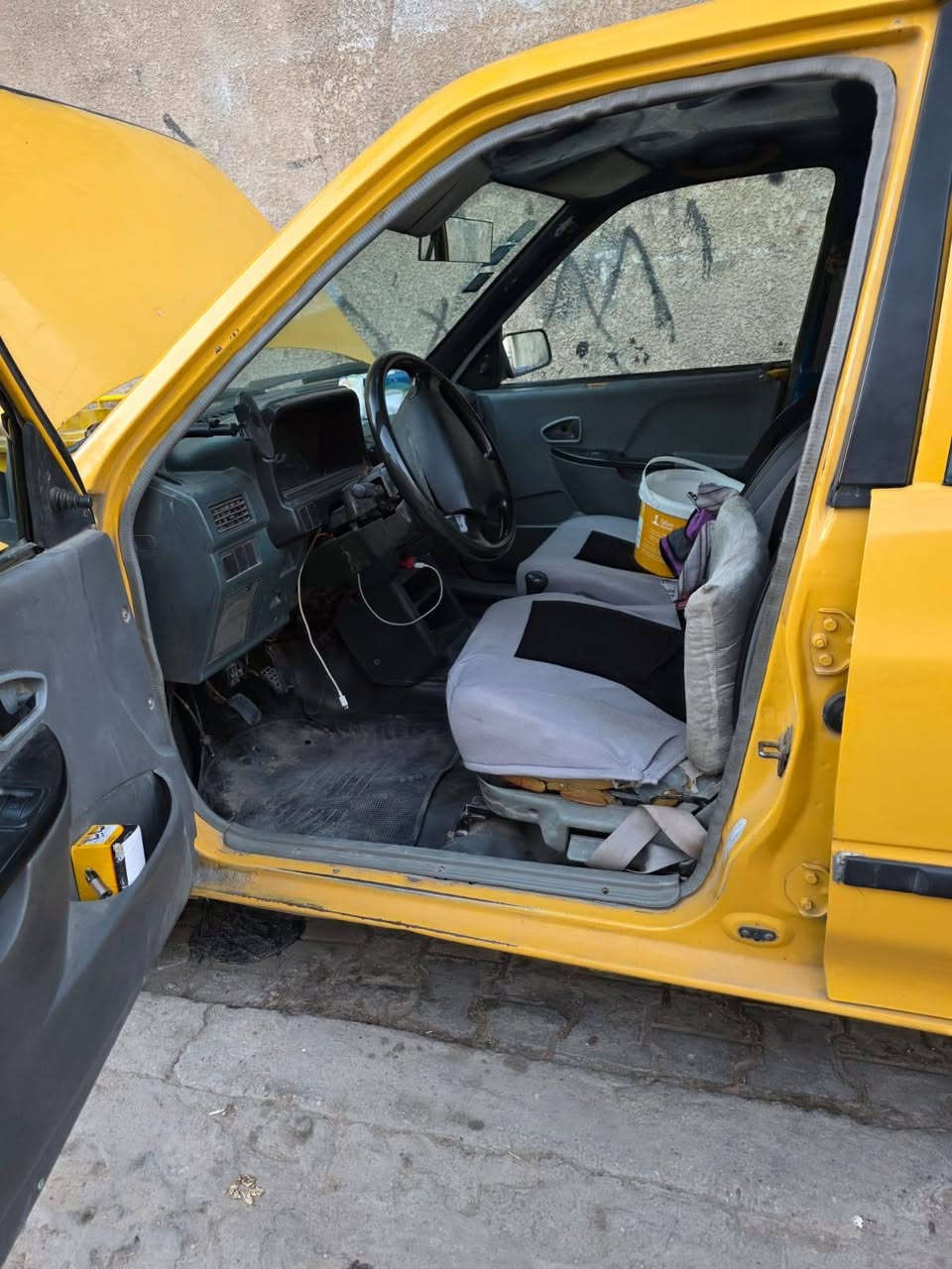 السلام عليكم سايبه موديل 2011 السياره جاهزه تخم تاير كير خير من الله مكينه خير من الله السعر 28 بيه مجال 
اتصال على هاذه الرقم *********** 
بغداد
