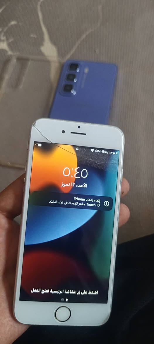 سلام وعليكم موبايلات 2 شغلات بس ليفون 6 بي فطر بل شاشه وسامسونج ضهره مكسور وهوه سامسونج مو اصلي ولايفون اصلي رايدهن ثنينهن 60 مكاني كربلاء شهداء سيف سعد الرقم ***********

