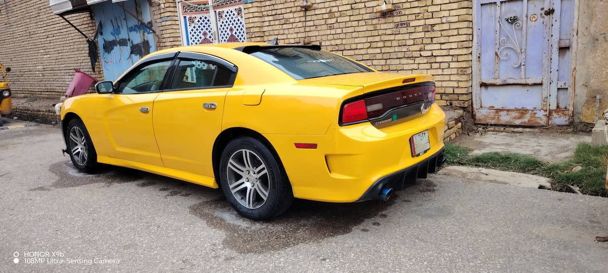 سلام عليكم جارجر موديل 2011 رقم ذي قار 
   مراوس مراوس فقط السياره جاهزه من كلشي مكينه وكير وحداديه وتخم تاير واكسل ويل خليحي السياره ما اذب عليه ربع جاهزه من كلشي مصفره هيئه وغرامات  مداور ثاني يوم
حادثه جاملغ وبنيد وبيه شويه تعمير بالفخذه بدون كص خاليه من العيب الشرعي 

 
السعر 140 وبيه مجال تفاصيل اكثر اتصل عله الرقم

*********** مكان ذي قار قلعه سكر
