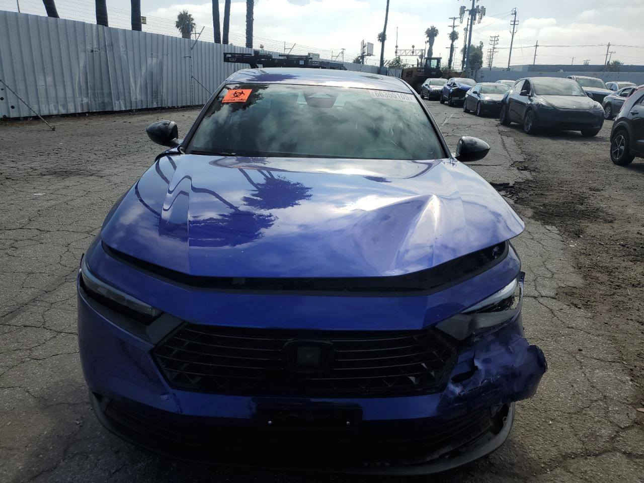 سلام عليكم هونده اكورد 2024 الحادث كما موضح بلصوره بصيط بدون دواخل ماشيه (23) مكان السياره بغداد الدوره للاستفسار ***********
