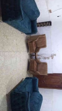 تخم 7 مقاعد نظيف  سعره 220 وبي مجال لبياع  يوجد توصيل بكروه ب واتساب 0...