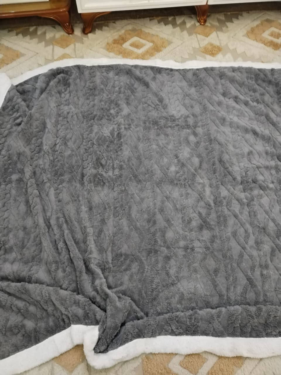 غطوة بوهيمي لون رصاصي على اول تم 8 الاف


**إذا كنت صاحب هذا الإعلان وتريد حذفه لأي سبب، رجاءا أرسل رسالة إلى الدعم الفني**