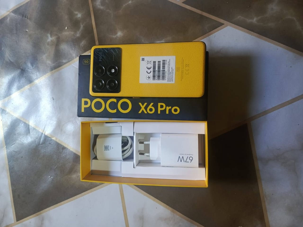 سلام عليكم 
جهاز بوكو إكس 6برو 
ذاكره 512
جهاز ما داخل تصليح جهاز مكفول من كلشي 
جهاز نضيف نضافته 95%
سعره 300  
مكاني حيانيه 
رجائن الموشراي لا يراسل ويتعبني ويضل يواعد جذب 
رقم الهاتف *********** متوفر شريحه واتساب وعلى لماسنجر همه
