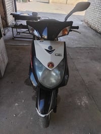 سكنس • دراجة نارية • ميسان